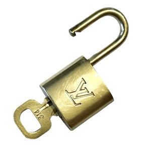 #314 Authentic Louis Vuitton Vintage Padlock Lock & Key Set Brass 300 Series